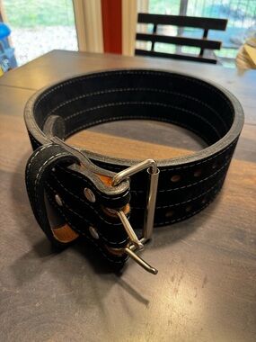 Black Inzer Forever Leather Lifting Belt - double prong size medium 10mm